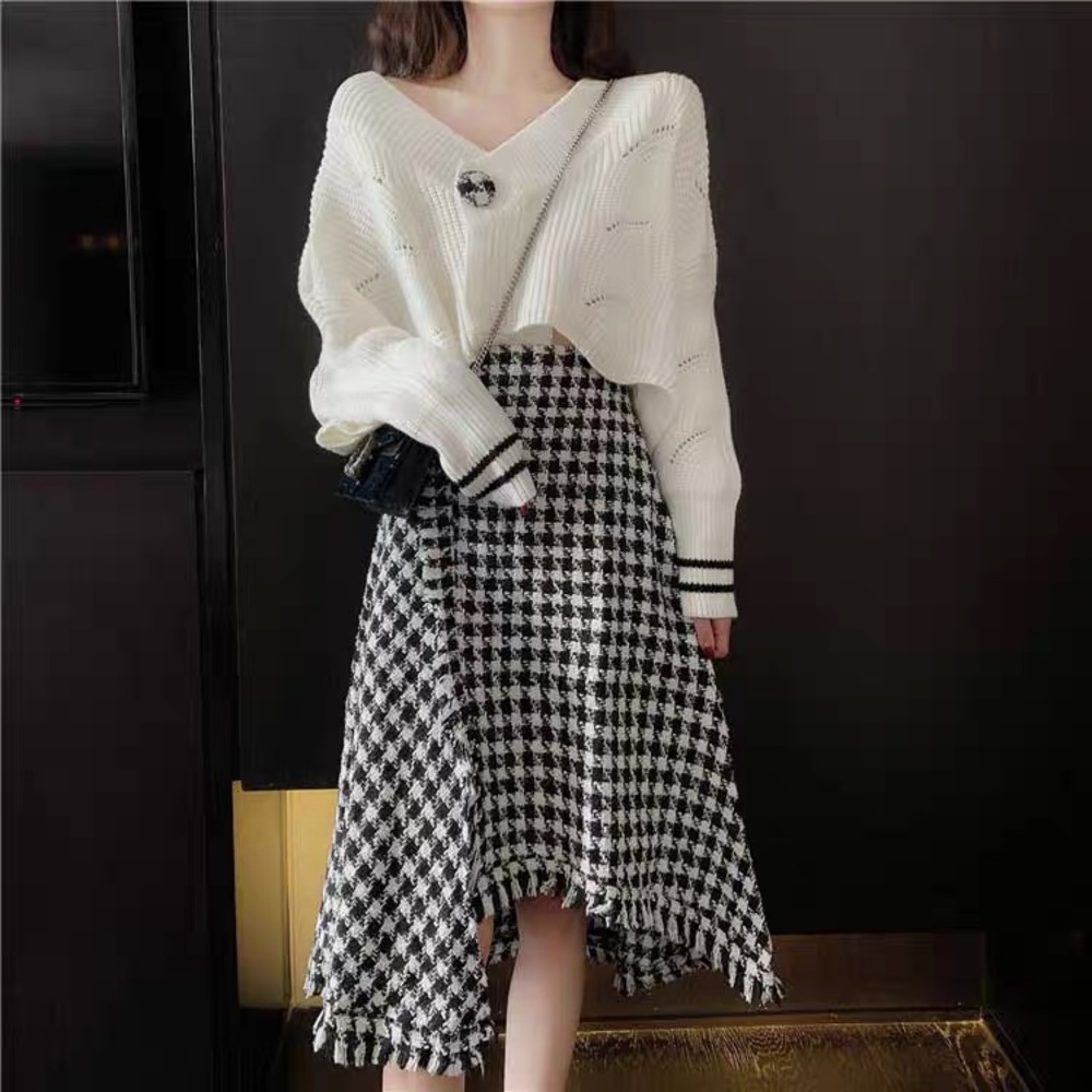 white long skirt